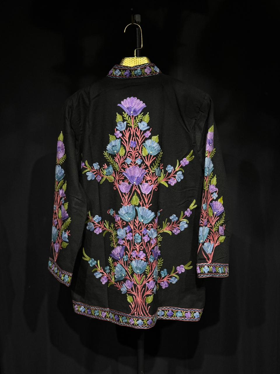 Anahita – Hand-Embroidered Kashmiri Aari Jacket