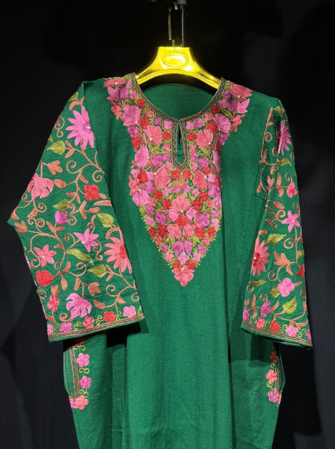 RAABIA Emerald Kashmiri Aari Phiran