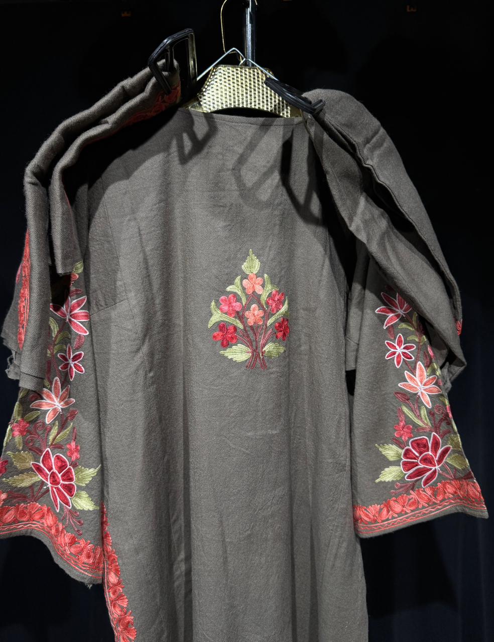 SANA Grey Kashmiri Aari Embroidered Set (3-Piece Premium Wool Collection)
