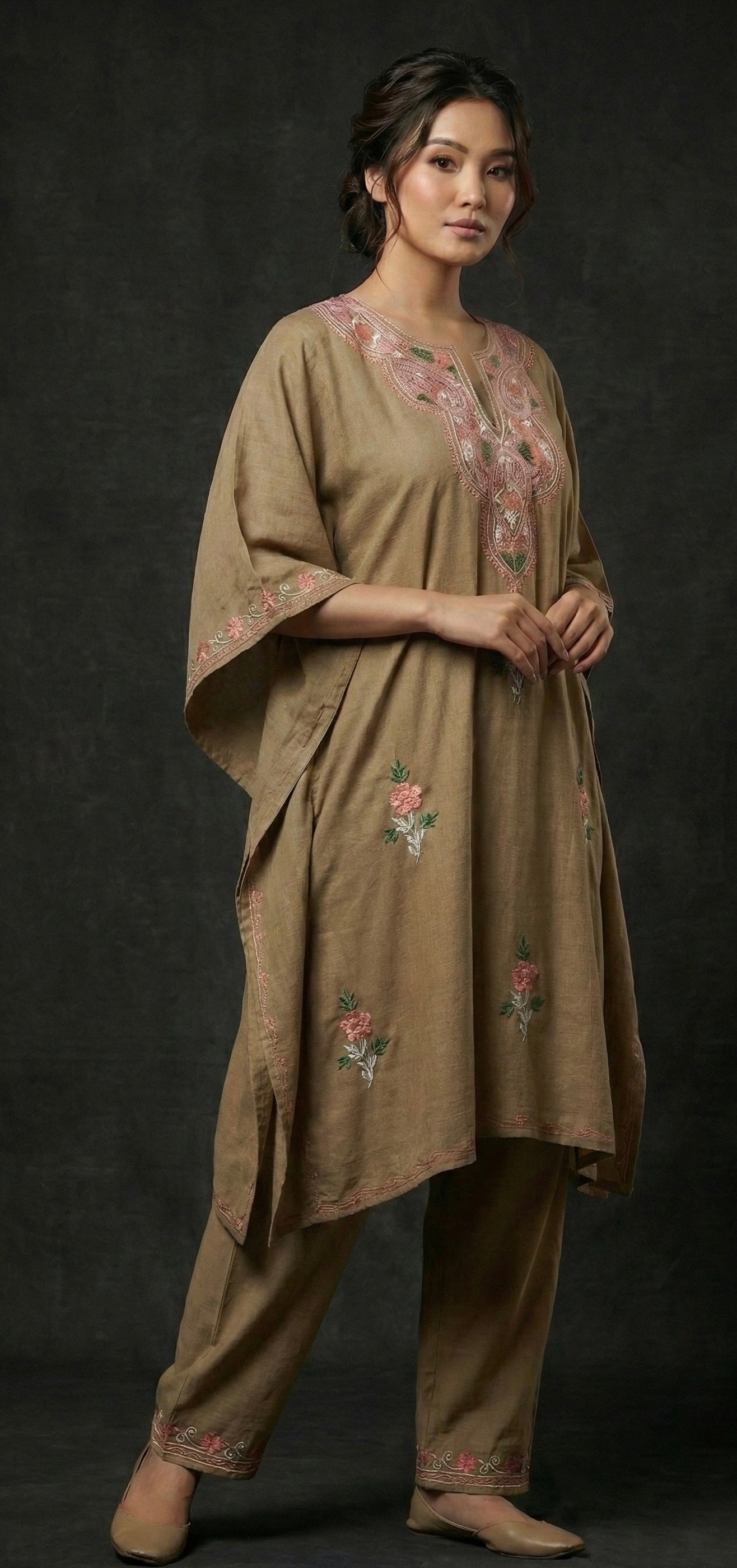 Anaya – Kashmiri Aari Embroidered Kaftan Set (Earth Brown)