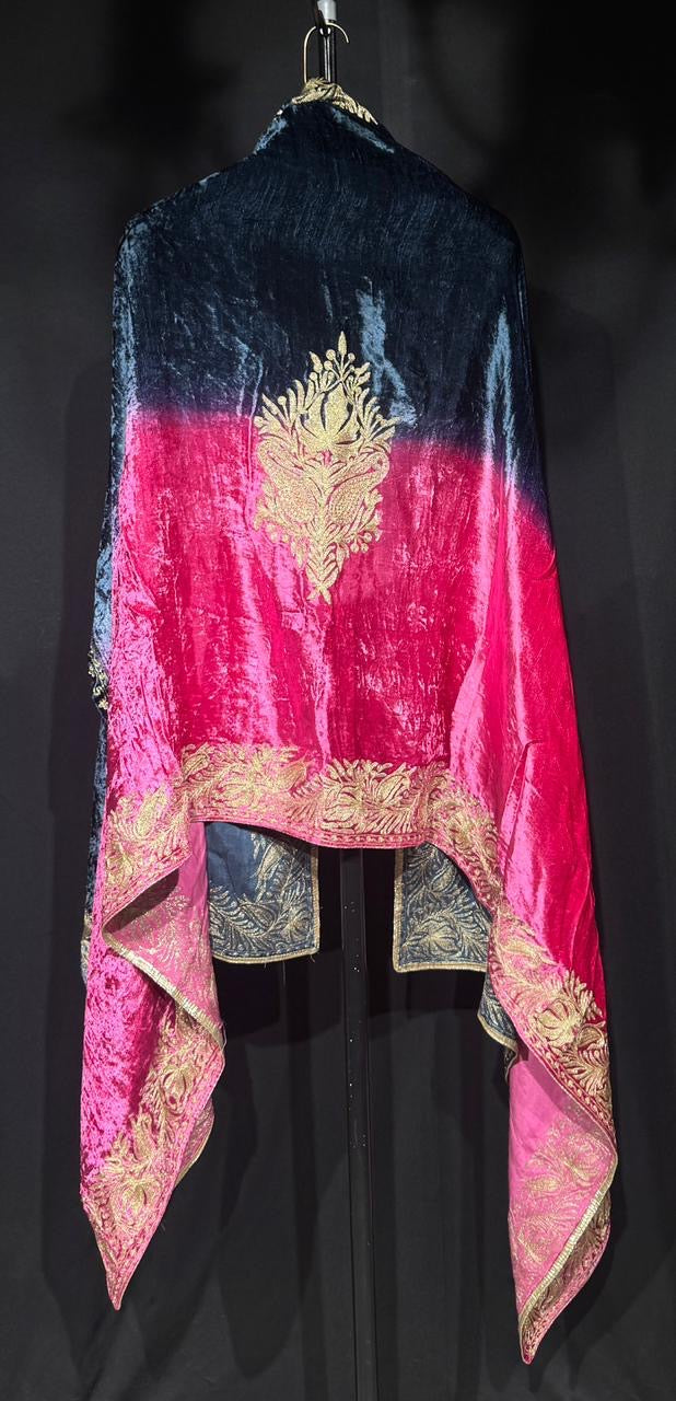 Noorjahaan – Makhmal Velvet Cape Shawl in grey and pink ombré
