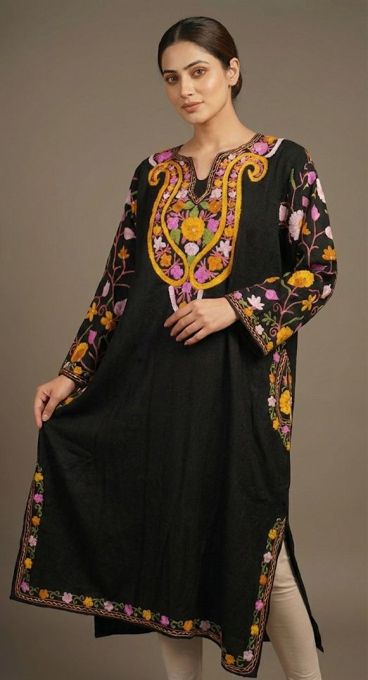 NIHAL Black Kashmiri Aari Phiran