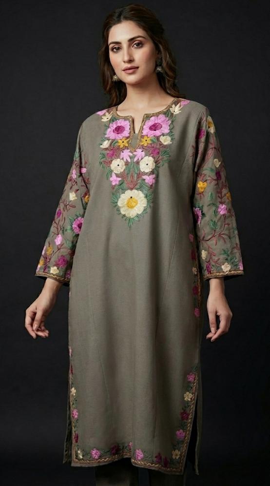 MAHIRA Taupe Kashmiri Aari Phiran