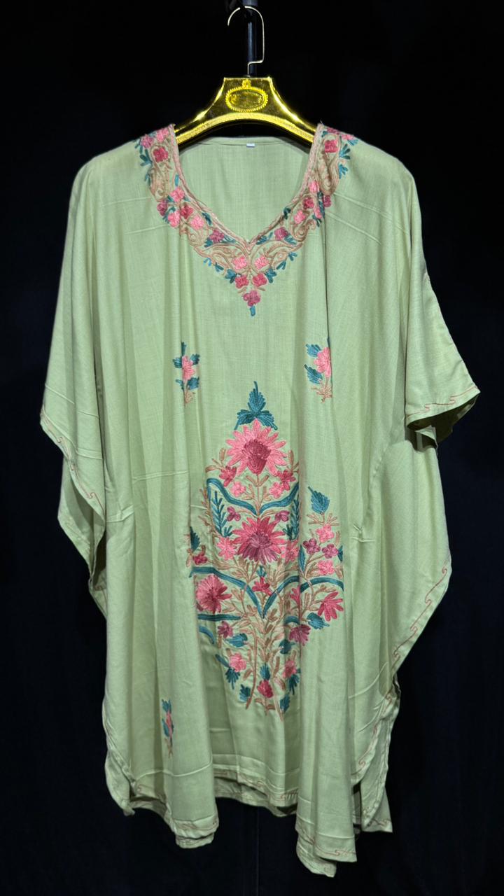 Mahira Pastel Sage Aari Kaftan Set (2-Piece)
(Top + Matching Pants)