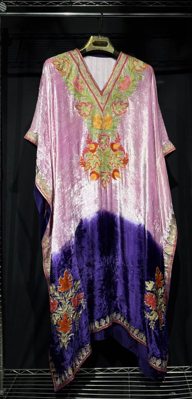 Zareen – Pure Makhmal Velvet Embroidered Kaftan Set in pink and purple ombré