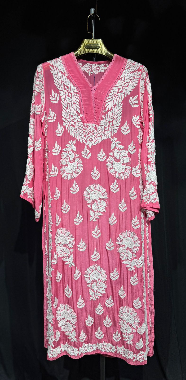 Anvika – Handcrafted Floral pure crepe Kurta