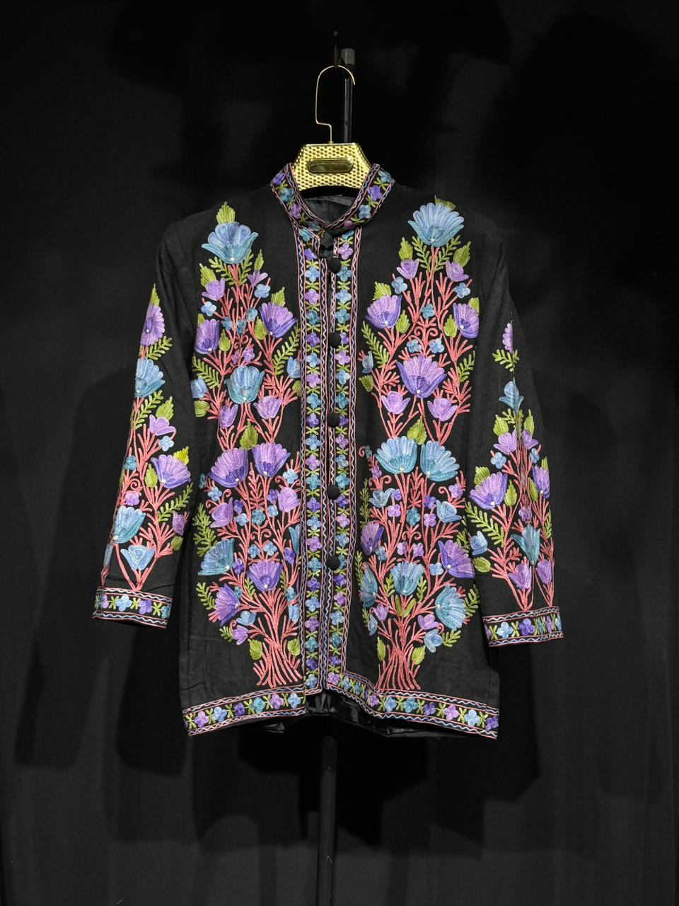Anahita – Hand-Embroidered Kashmiri Aari Jacket