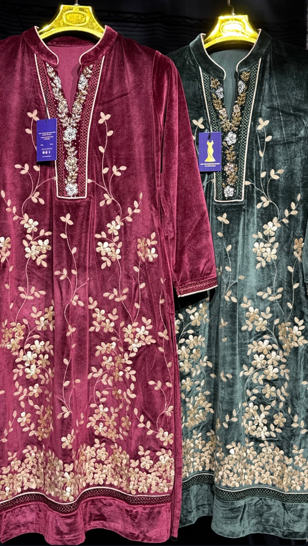 ZIRÉRA Velvet Embroidered Kurta Set