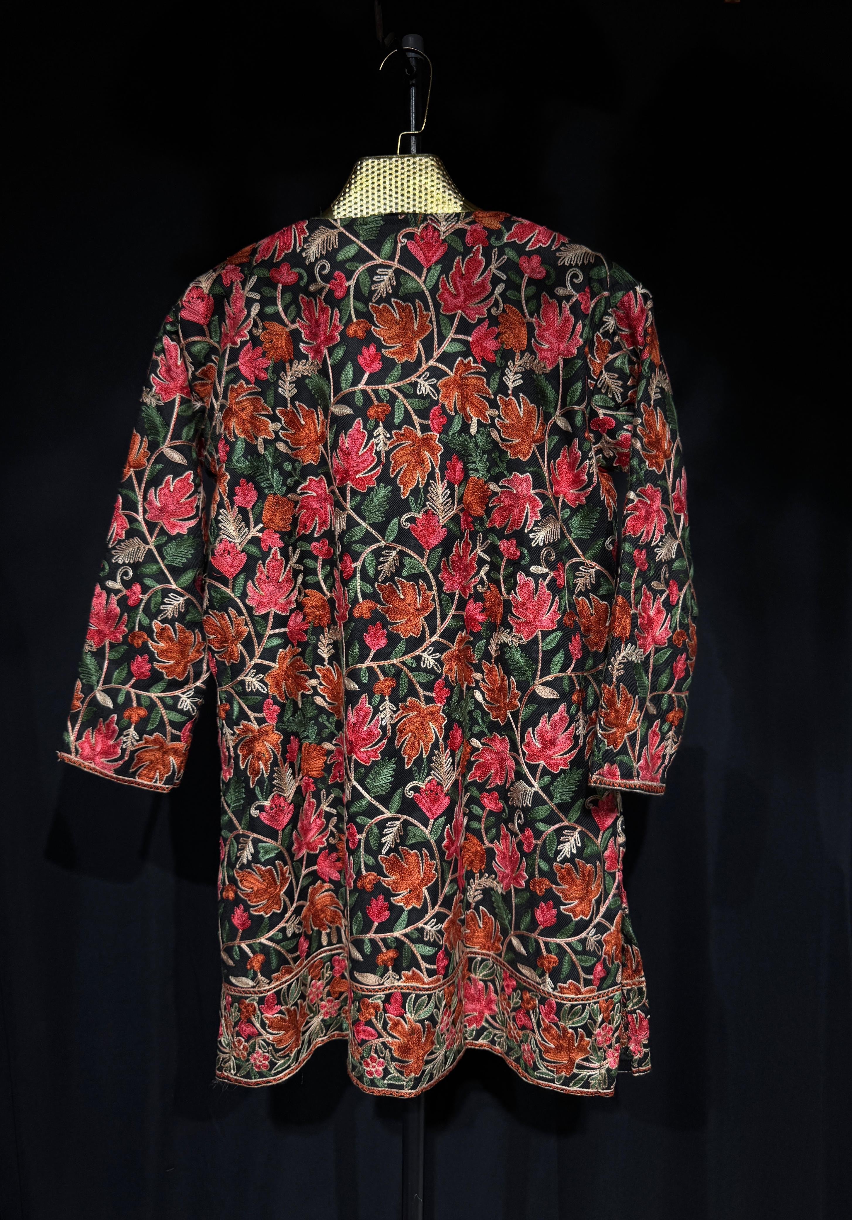 Zeenat Kashmiri Aari Georgette Kurta | Embroidered Floral Elegance